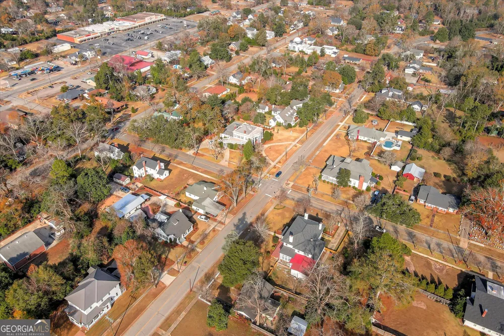 708 Mulberry ST Louisville, GA 30434