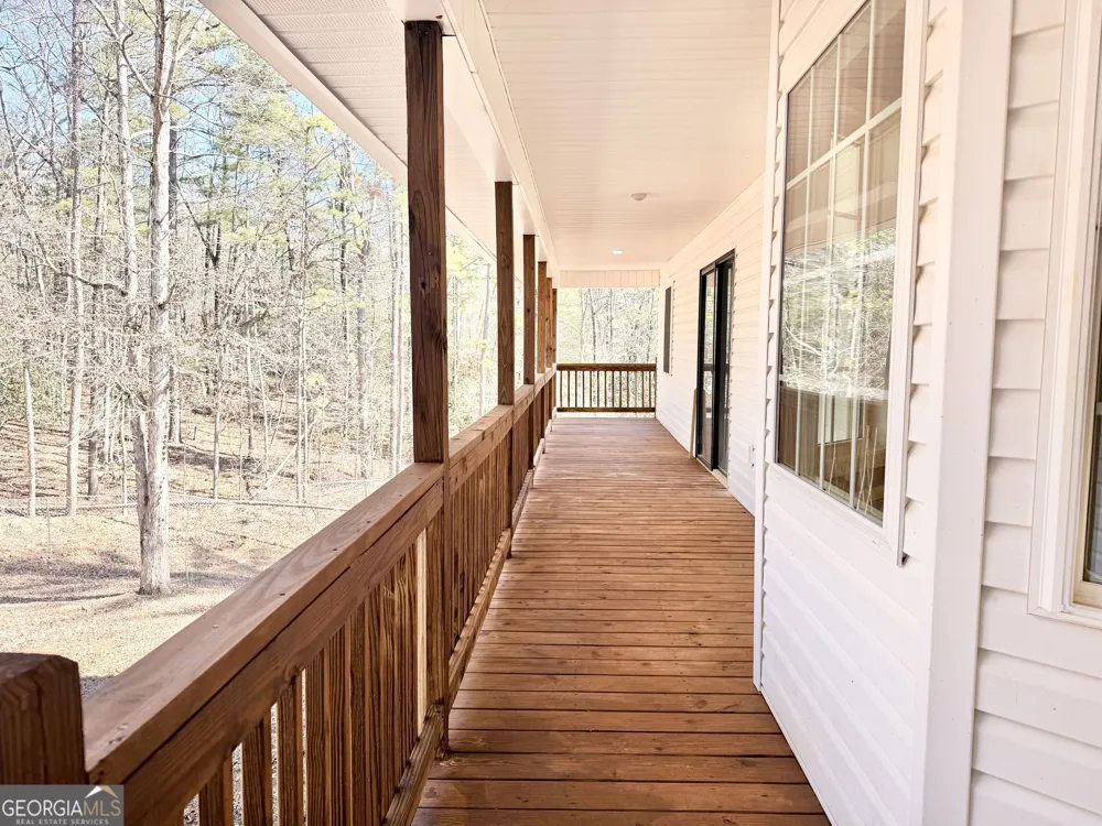 1857 Tugalo Village RD Clarkesville, GA 30523