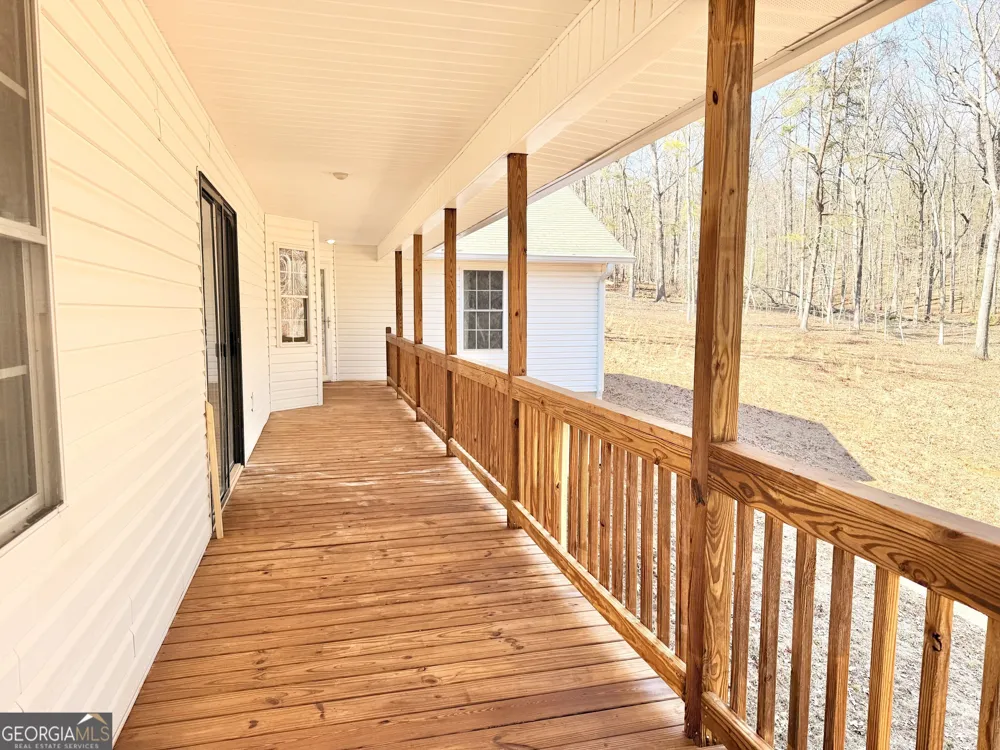 1857 Tugalo Village RD Clarkesville, GA 30523