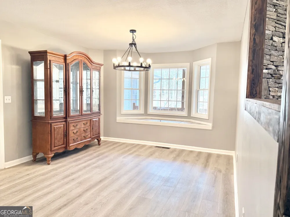 1857 Tugalo Village RD Clarkesville, GA 30523