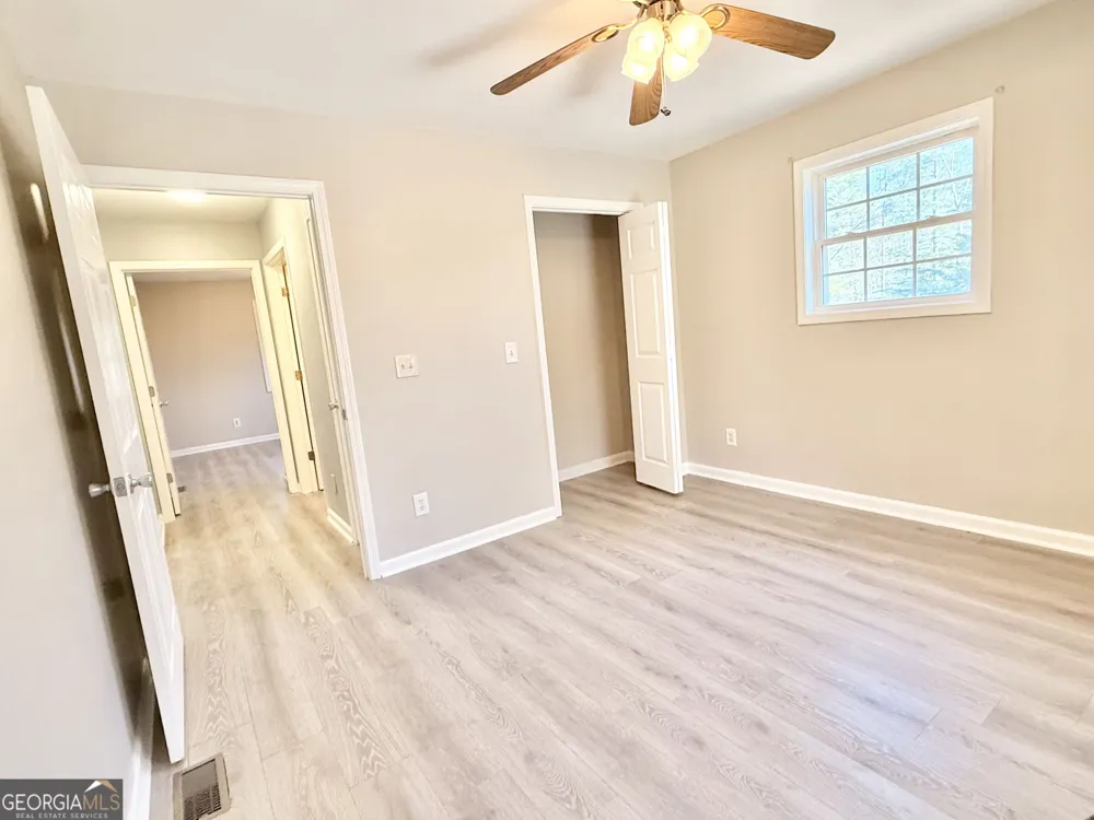 1857 Tugalo Village RD Clarkesville, GA 30523