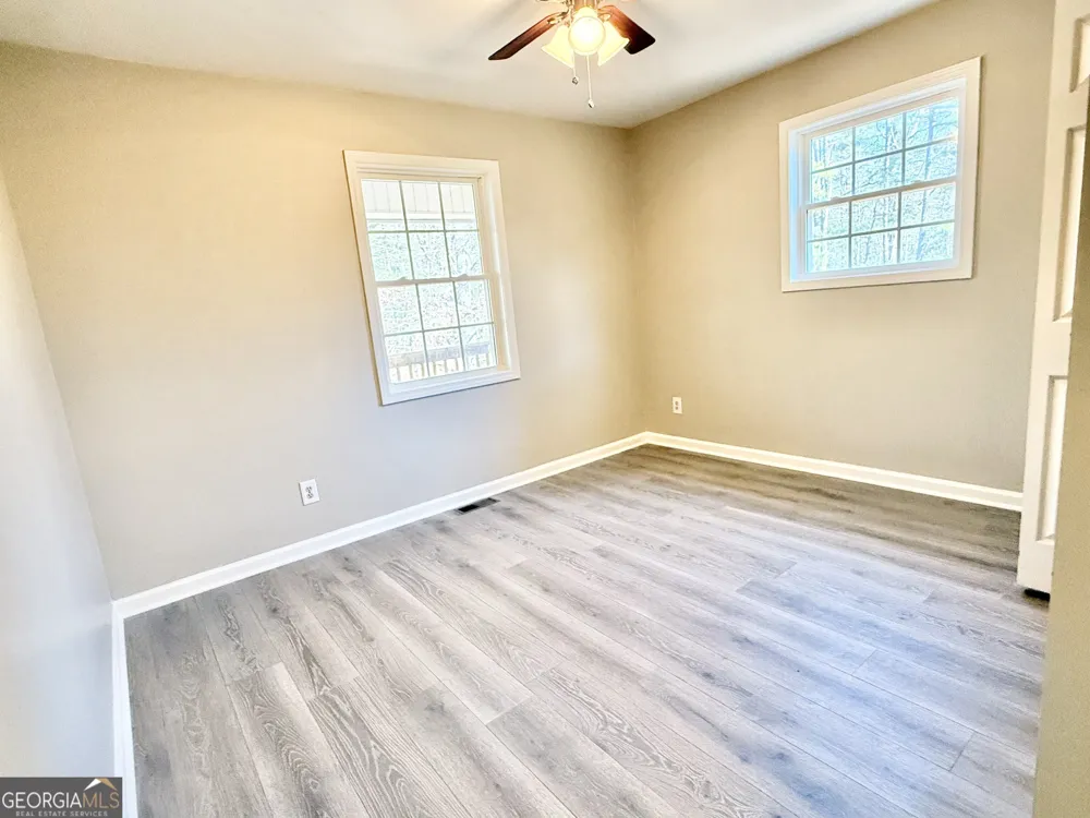1857 Tugalo Village RD Clarkesville, GA 30523