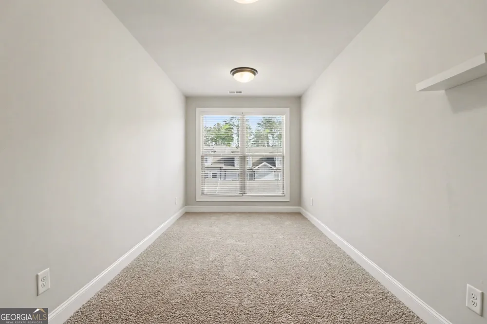4007 Vickery GLN Roswell, GA 30075
