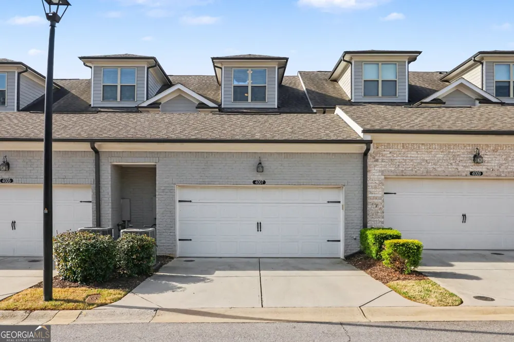 4007 Vickery GLN Roswell, GA 30075