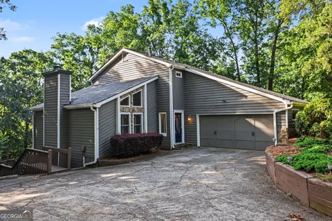 140 Fairway Ridge DR