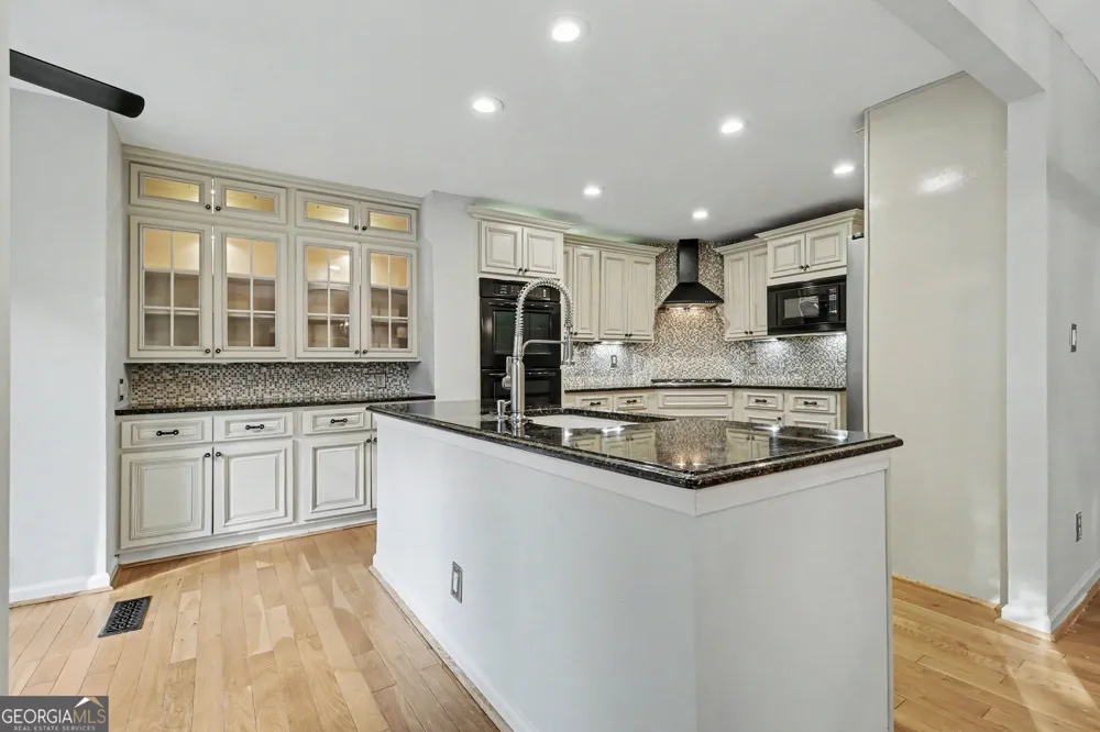 140 Fairway Ridge DR Alpharetta, GA 30022