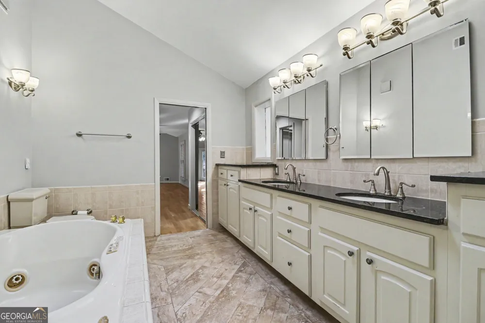 140 Fairway Ridge DR Alpharetta, GA 30022