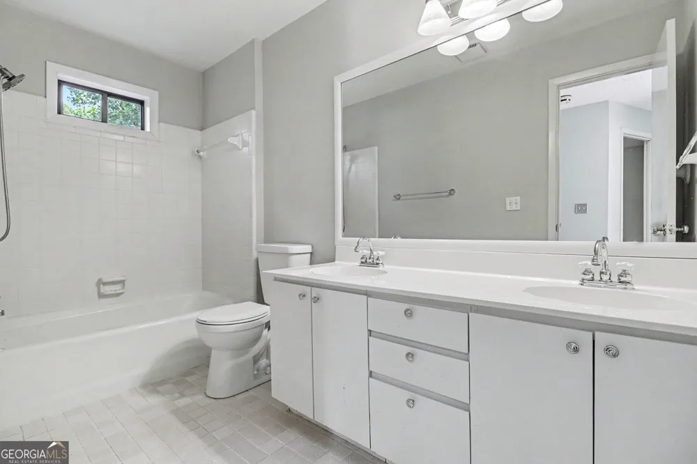 140 Fairway Ridge DR Alpharetta, GA 30022