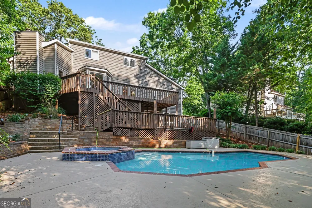 140 Fairway Ridge DR Alpharetta, GA 30022