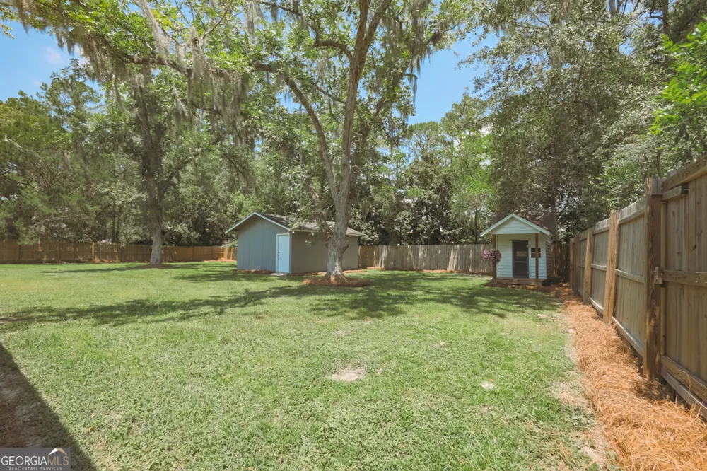 106 Pinehurst DR Blackshear, GA 31516