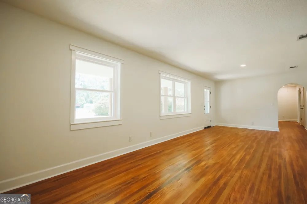 106 Pinehurst DR Blackshear, GA 31516