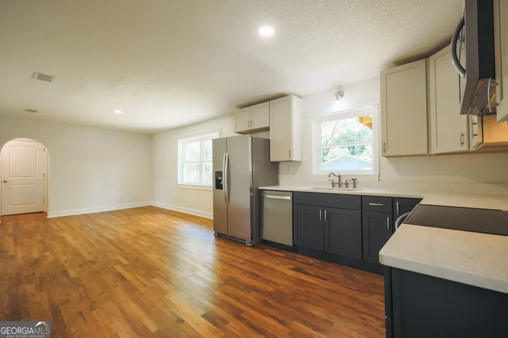 106 Pinehurst DR Blackshear, GA 31516