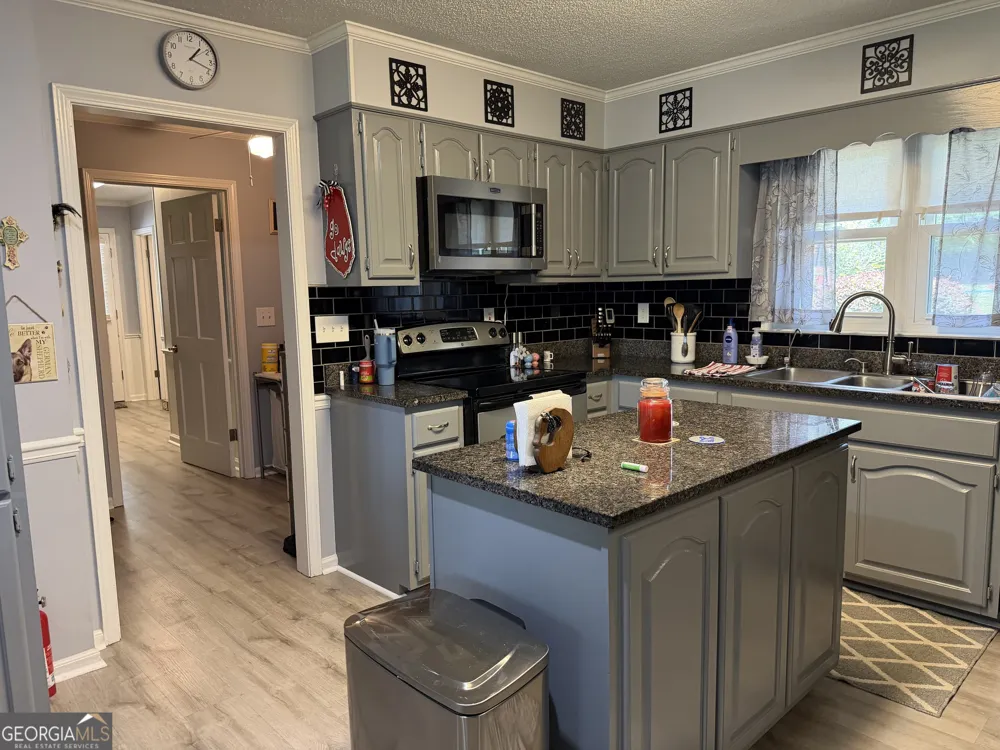 807 Tanglewood DR Dublin, GA 31021