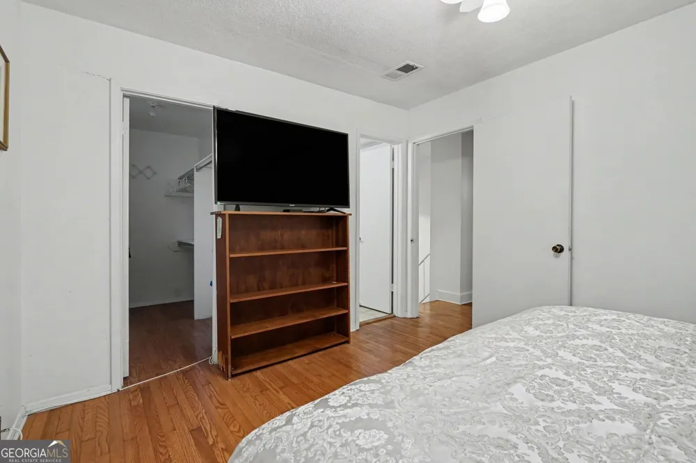 697 Garden Walk DR Stone Mountain, GA 30083
