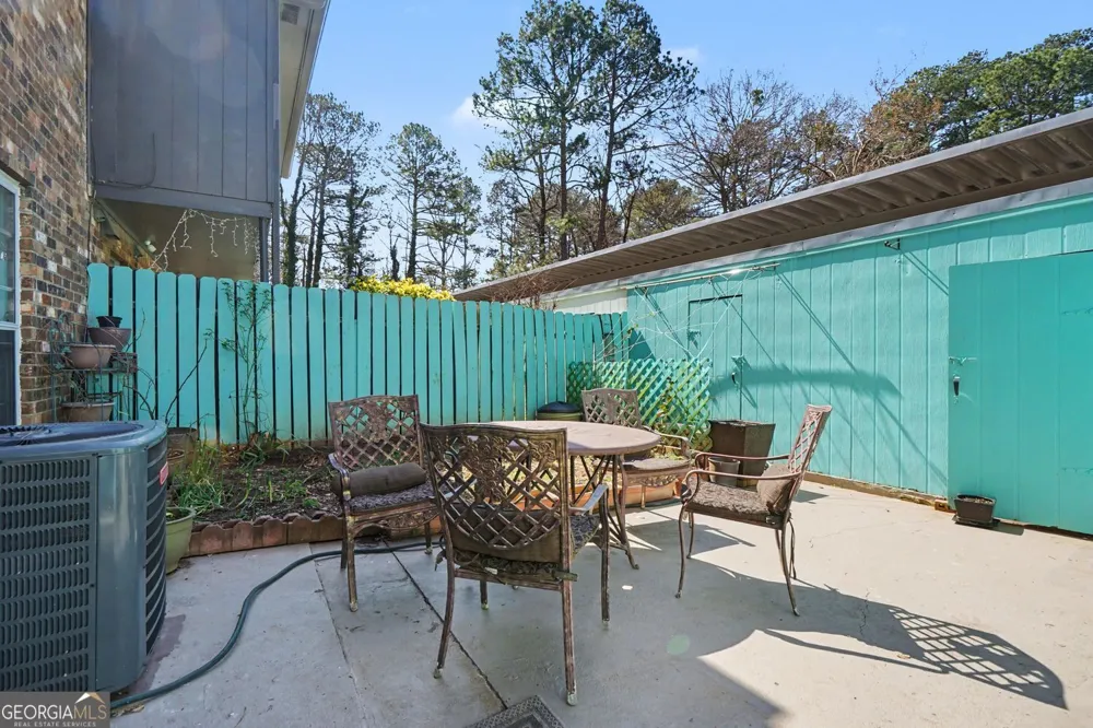 697 Garden Walk DR Stone Mountain, GA 30083