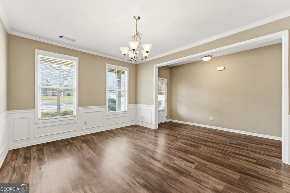 5942 Watersdown WAY Flowery Branch, GA 30542