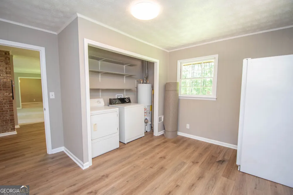 14 Bittersweet LN Newnan, GA 30263