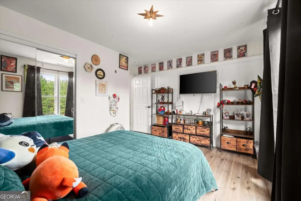 15 Hyalite RD E Dahlonega, GA 30533