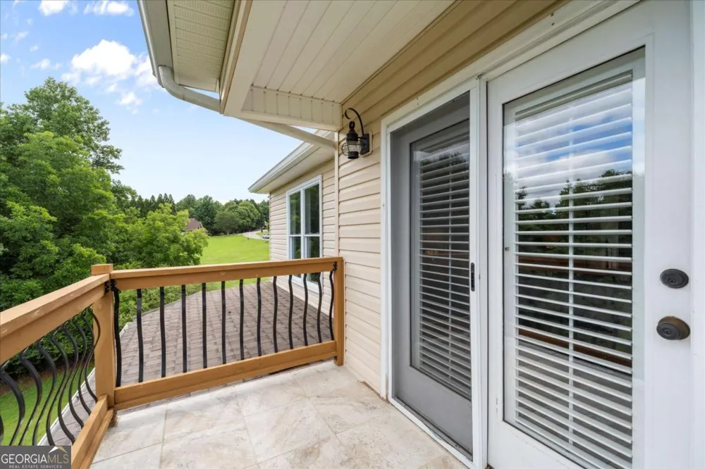 15 Hyalite RD E Dahlonega, GA 30533