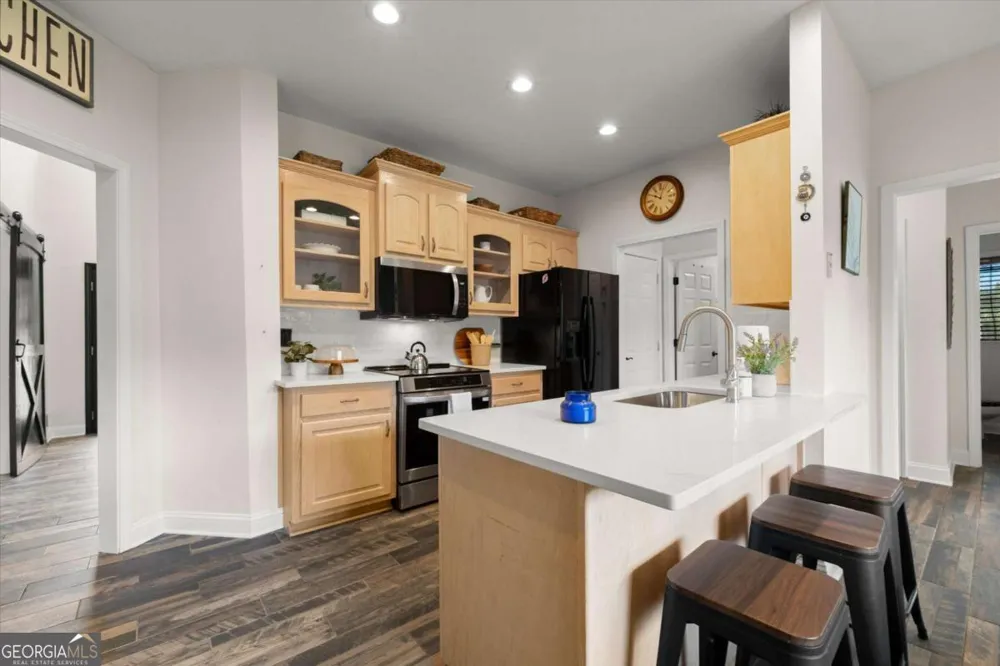 15 Hyalite RD E Dahlonega, GA 30533