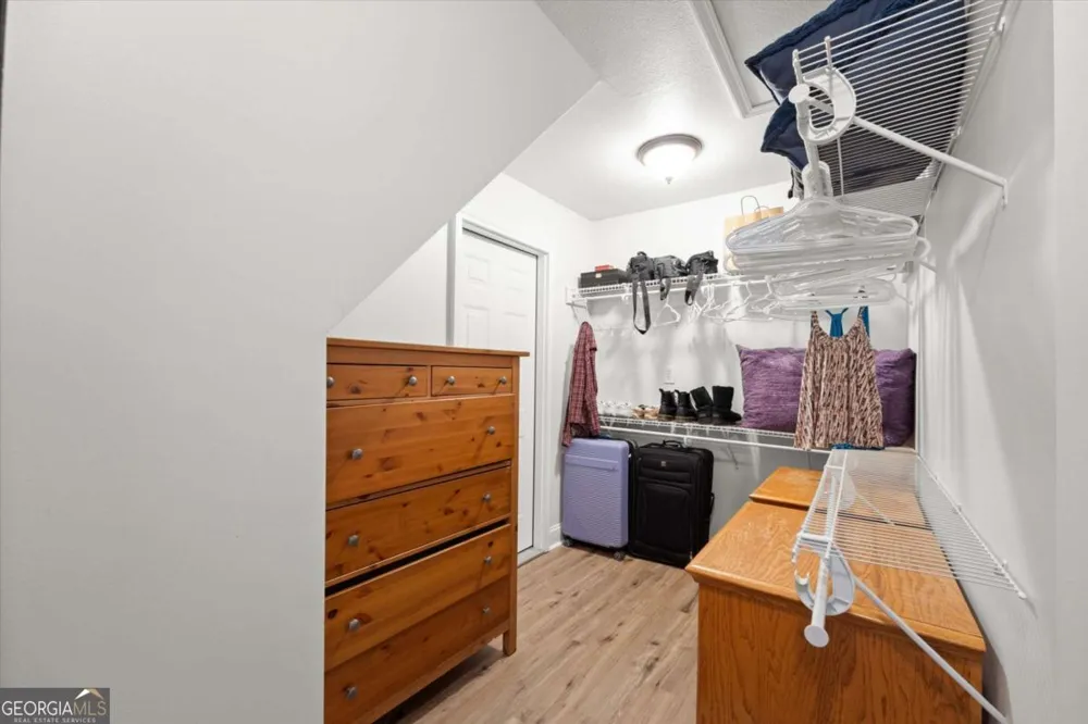 15 Hyalite RD E Dahlonega, GA 30533