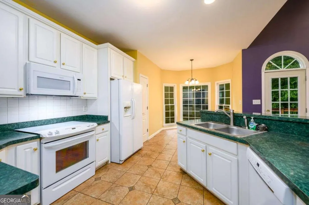 2430 Harbin Springs CV Dacula, GA 30019