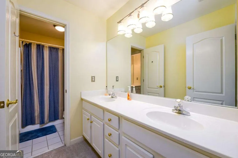 2430 Harbin Springs CV Dacula, GA 30019