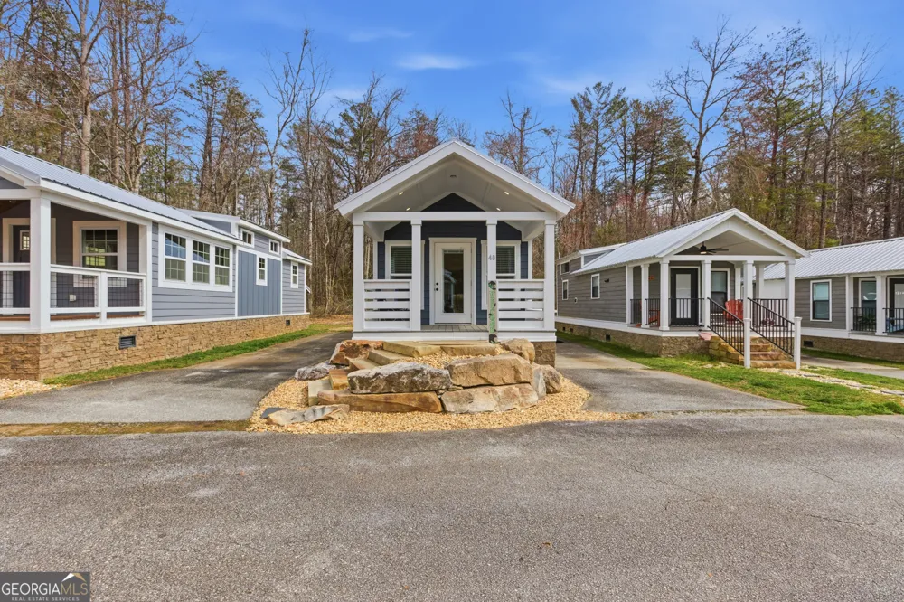 4960 Laurel Lodge RD Clarkesville, GA 30523