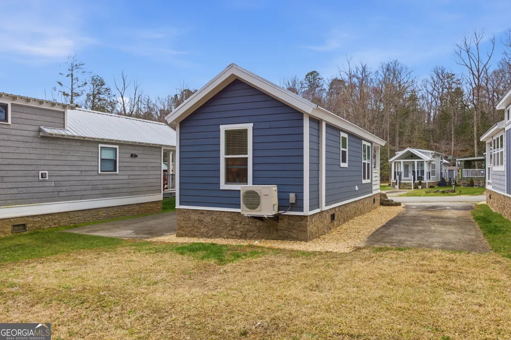 4960 Laurel Lodge RD Clarkesville, GA 30523
