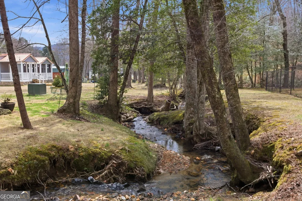 4960 Laurel Lodge RD Clarkesville, GA 30523