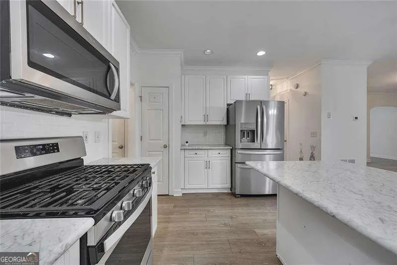 5009 Kendall STA NW Acworth, GA 30102