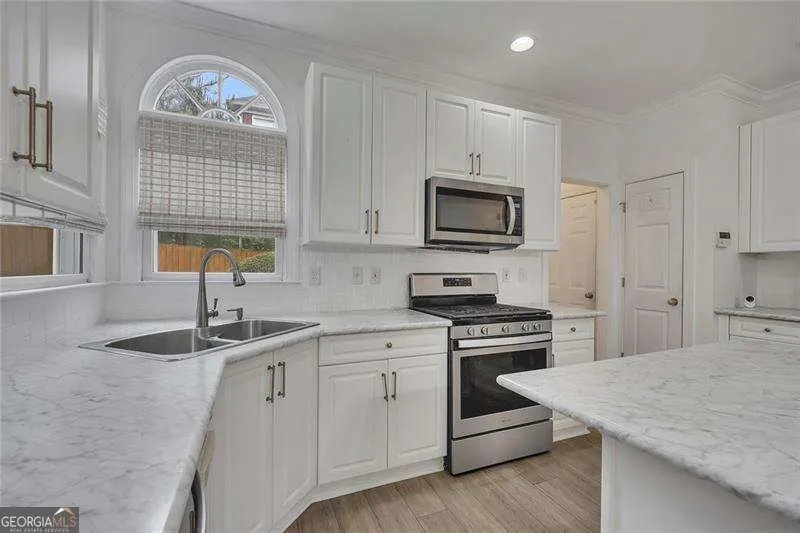 5009 Kendall STA NW Acworth, GA 30102