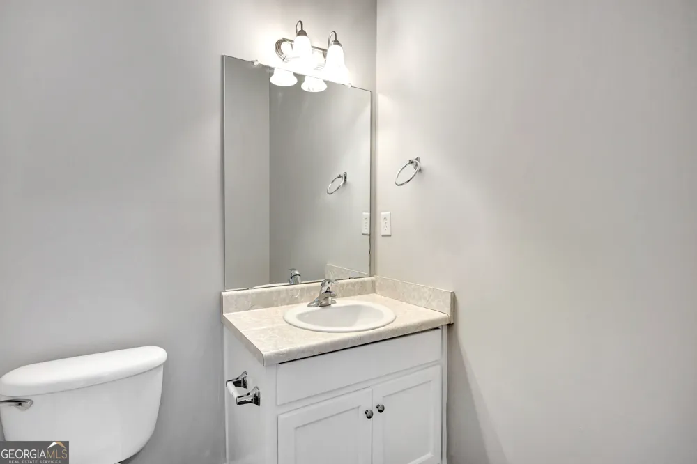 110 Colony Park Lane Locust Grove, GA 30248