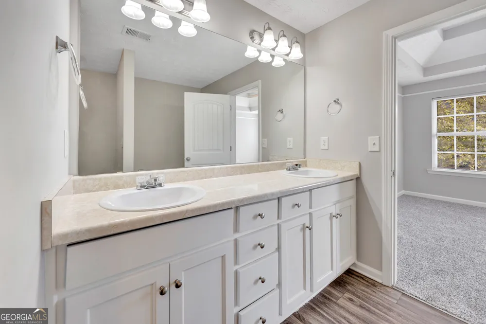 110 Colony Park Lane Locust Grove, GA 30248