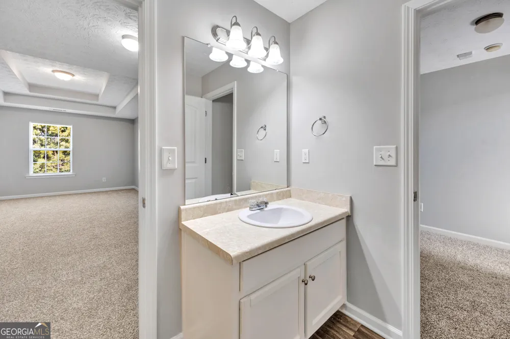110 Colony Park Lane Locust Grove, GA 30248