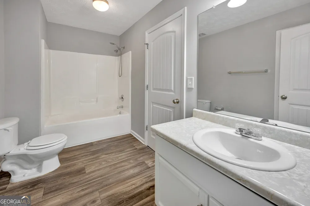 110 Colony Park Lane Locust Grove, GA 30248