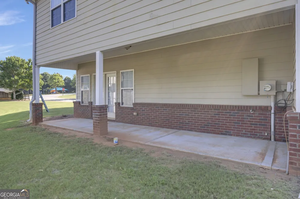 110 Colony Park Lane Locust Grove, GA 30248