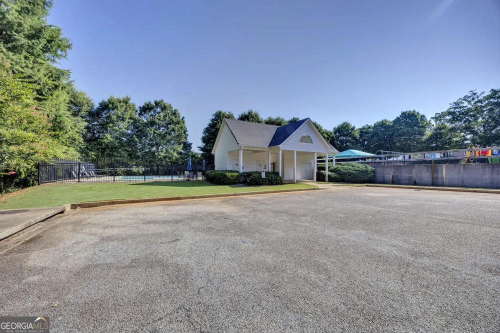 110 Colony Park Lane Locust Grove, GA 30248
