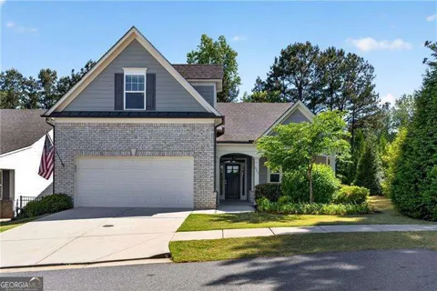 527 Margaret LN