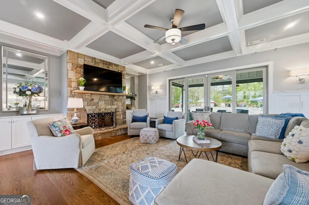 4577 Yellow Creek RD Ball Ground, GA 30107