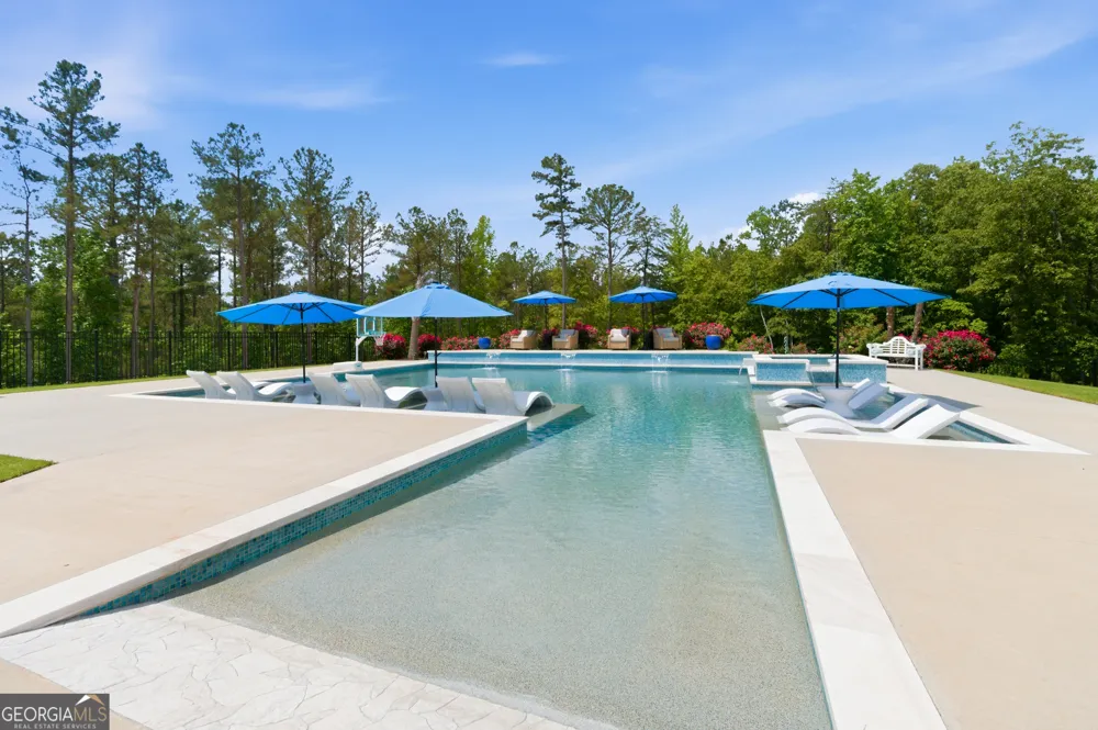 4577 Yellow Creek RD Ball Ground, GA 30107