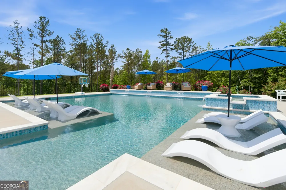 4577 Yellow Creek RD Ball Ground, GA 30107