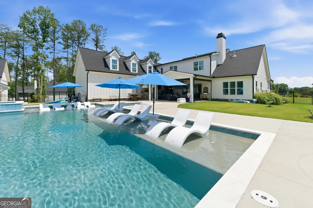 4577 Yellow Creek RD Ball Ground, GA 30107
