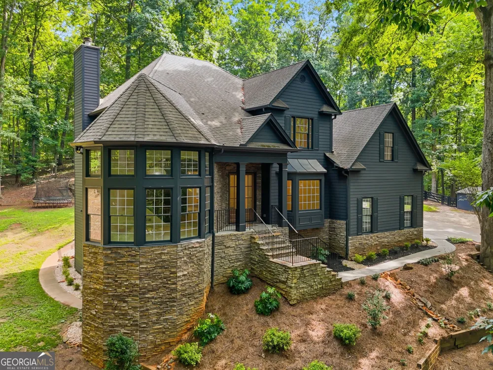 550 Eagles Landing DR Alpharetta, GA 30004