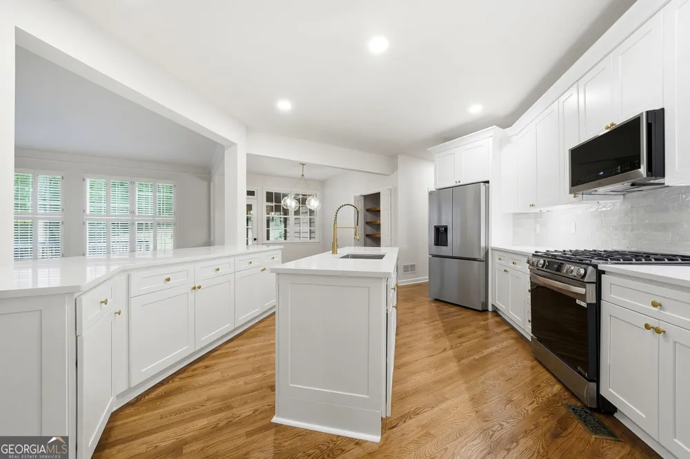 550 Eagles Landing DR Alpharetta, GA 30004