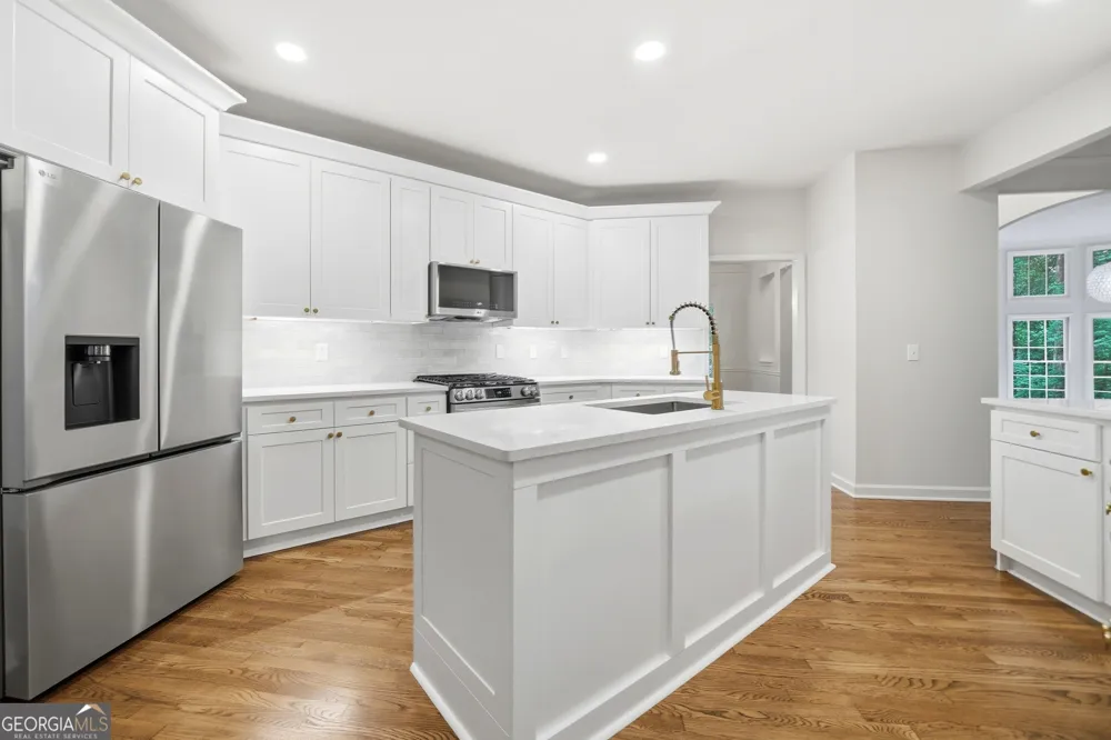 550 Eagles Landing DR Alpharetta, GA 30004