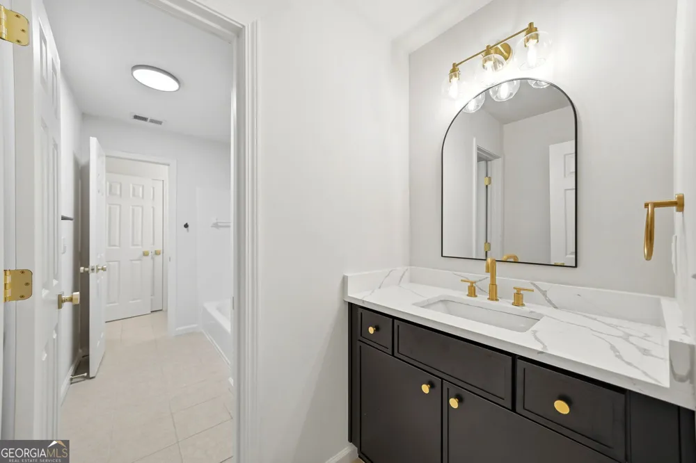 550 Eagles Landing DR Alpharetta, GA 30004