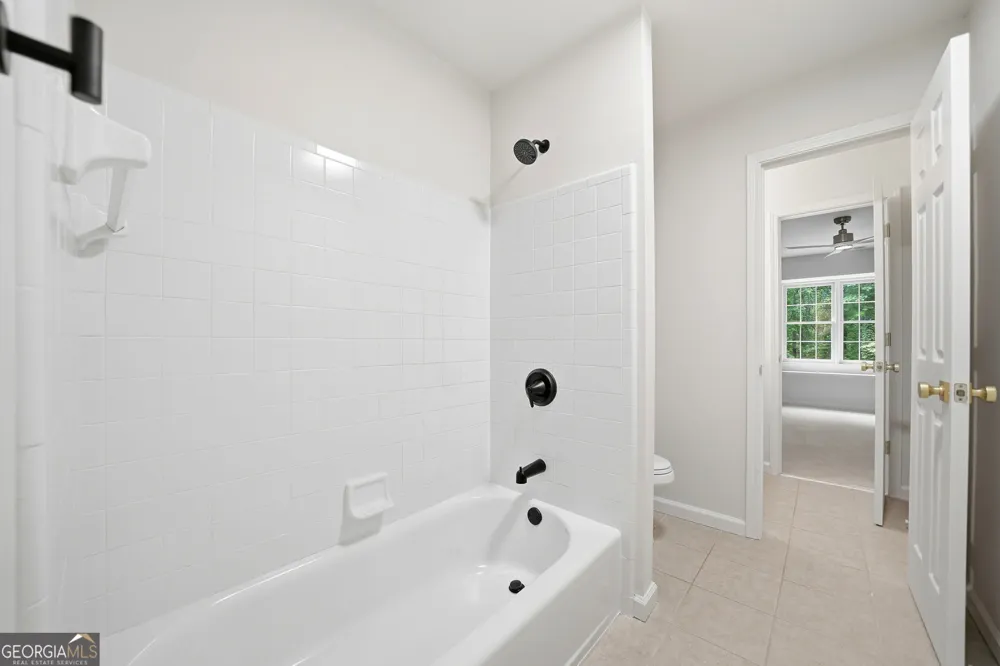550 Eagles Landing DR Alpharetta, GA 30004