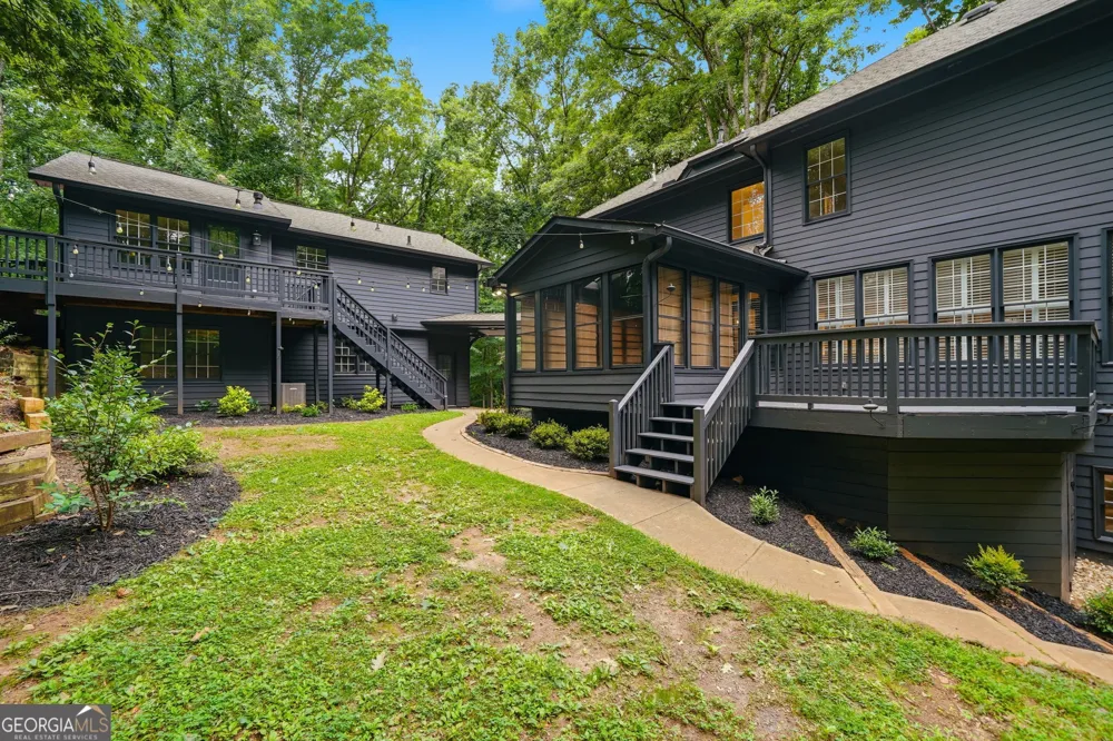 550 Eagles Landing DR Alpharetta, GA 30004