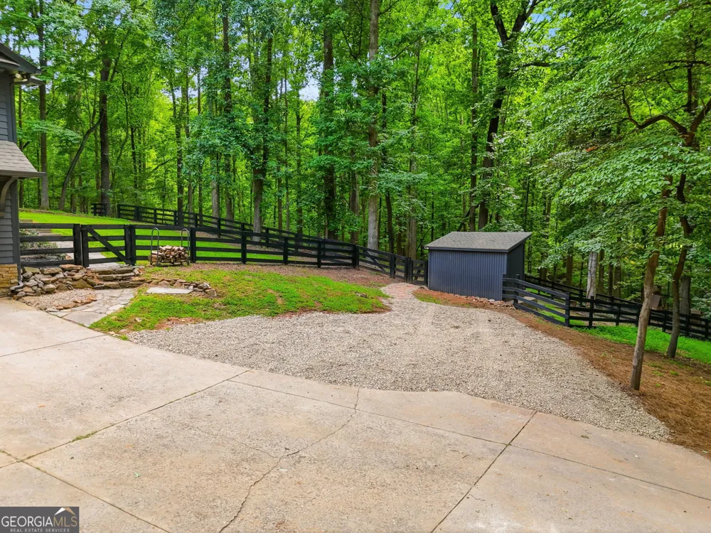 550 Eagles Landing DR Alpharetta, GA 30004
